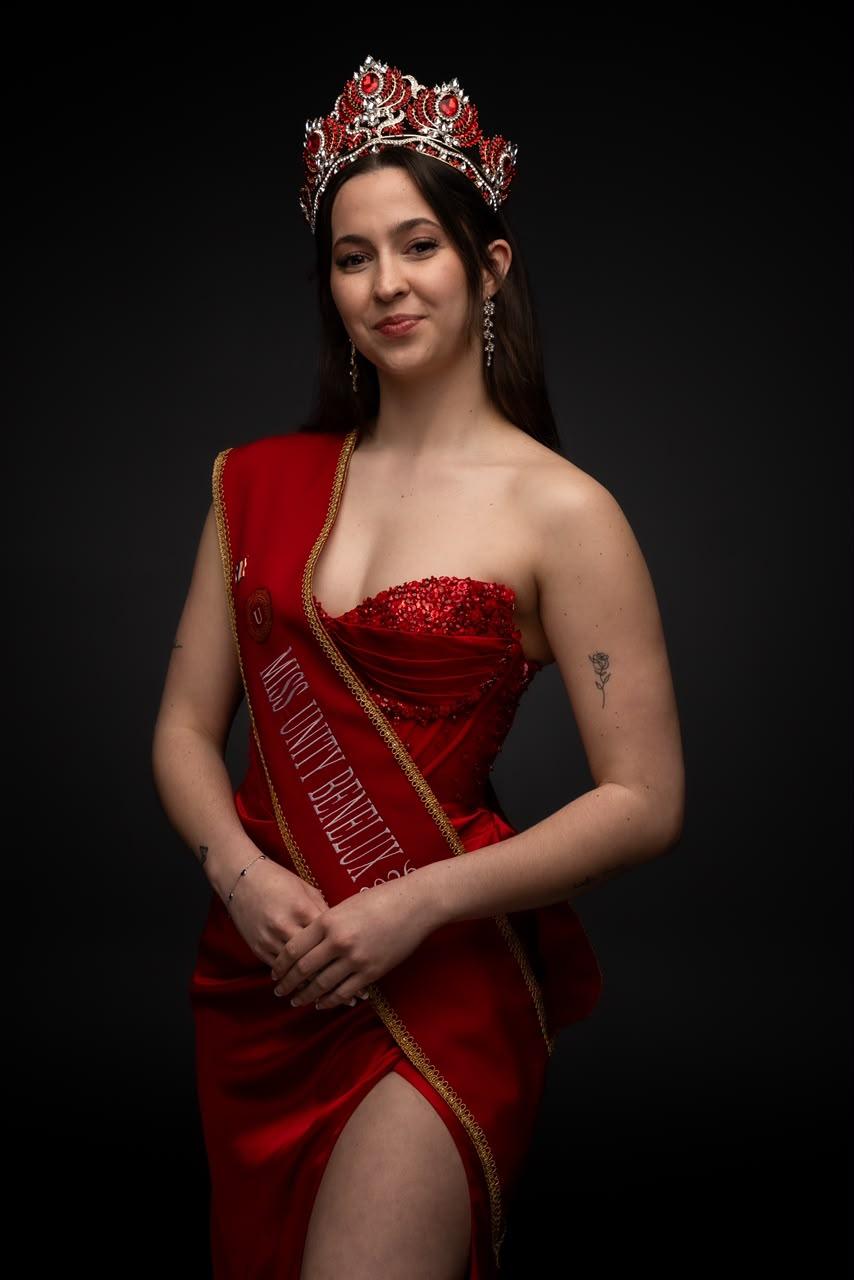 Kailina Leilane Pelike Vogel